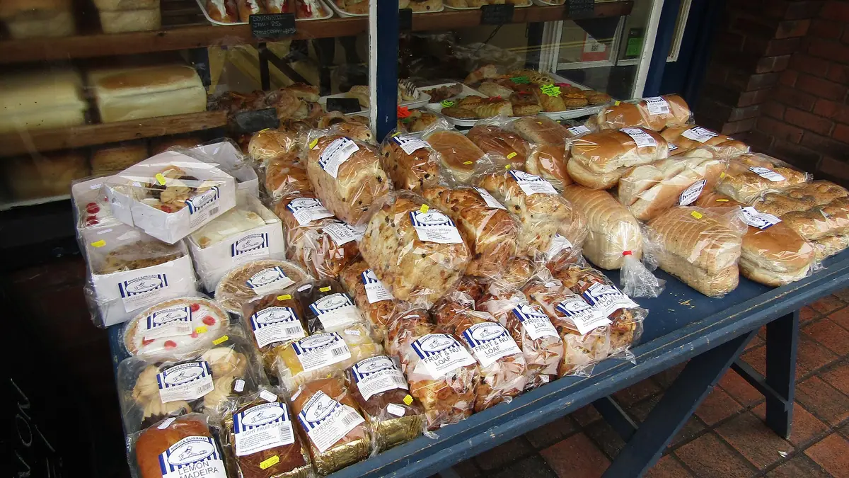Nafees Bakers & Sweets – bakery in Middlesbrough town centre